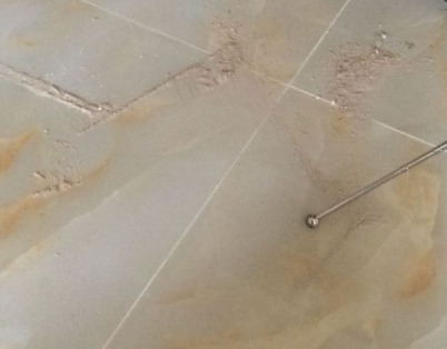 水磨沟瓷砖空鼓维修公司分享粘合剂选择不当在瓷砖铺贴过程中可能导致以下问题